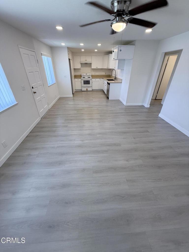 2654 Victoria Avenue