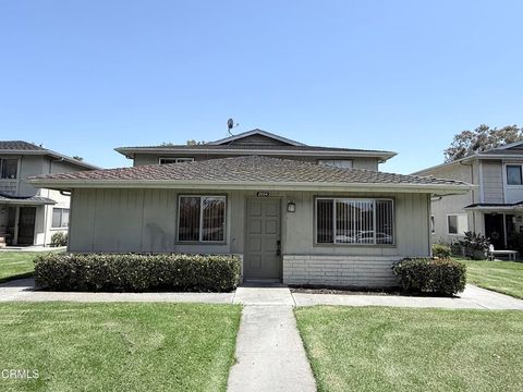 Photo of 2654 Victoria Avenue, Port Hueneme, CA 93041 (MLS # V1-35899)