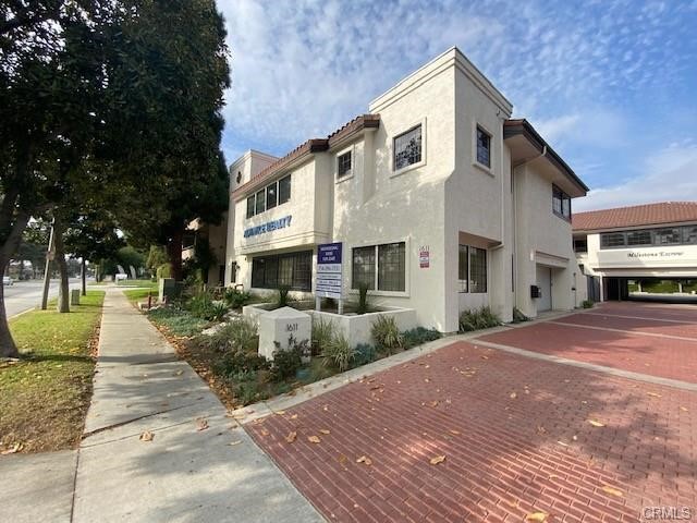 1611 E 4th Street 110