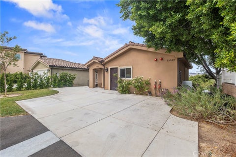 Tiny photo for 12511 N Haleh Lane, Sylmar, CA 91342 (MLS # SR26223835)