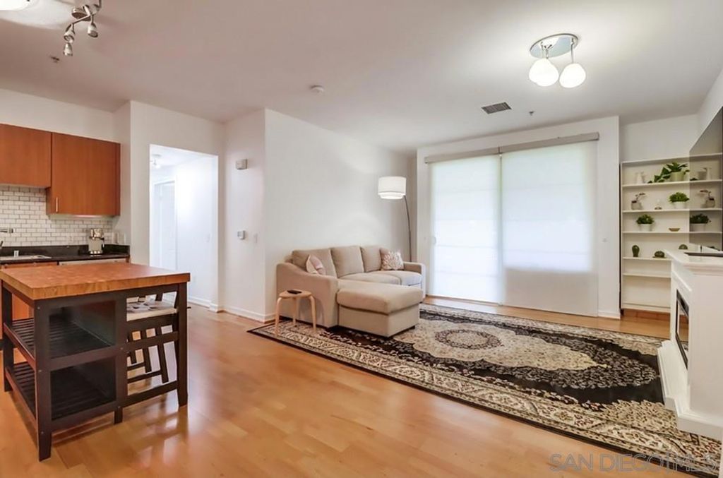 Photo of 1465 C St St #3509, San Diego, CA 92101 (MLS # 260005844SD)