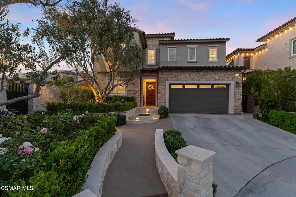 20753 W Deer Grass Court