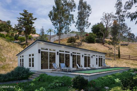 29704 Triunfo Drive Agoura Hills CA 91301