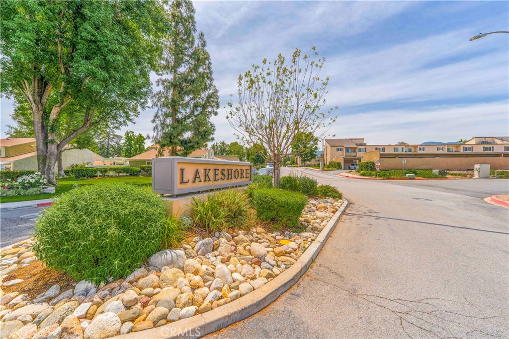 25735 Hogan Drive E15