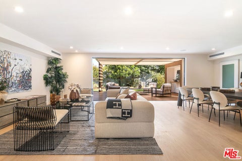 Photo of 10639 Cushdon Avenue, Los Angeles, CA 90064 (MLS # 26992001)
