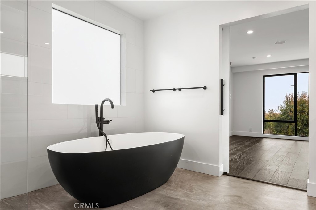 1147 Miramar St, Laguna Beach CA 92651 - Photo 19
