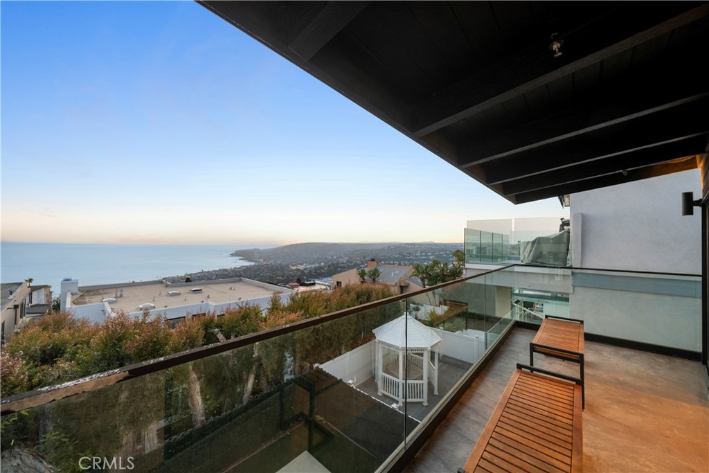 1147 Miramar St, Laguna Beach CA 92651 - Photo 27