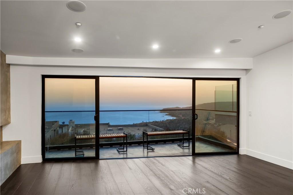 1147 Miramar St, Laguna Beach CA 92651 - Photo 7