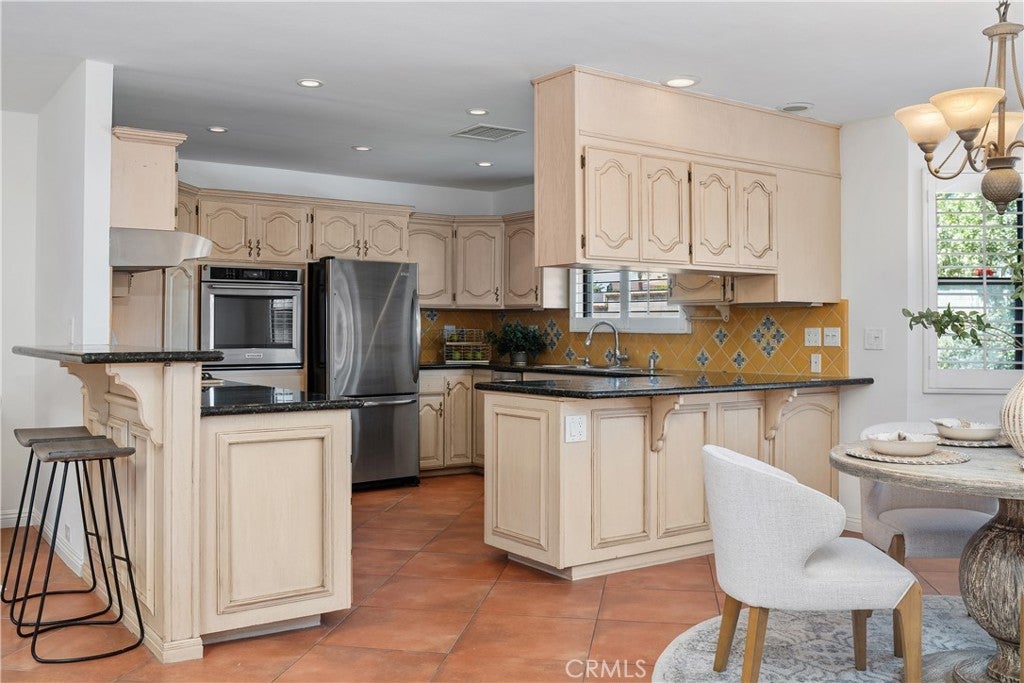 986 Post Road, Costa Mesa CA 92626 - Photo 21