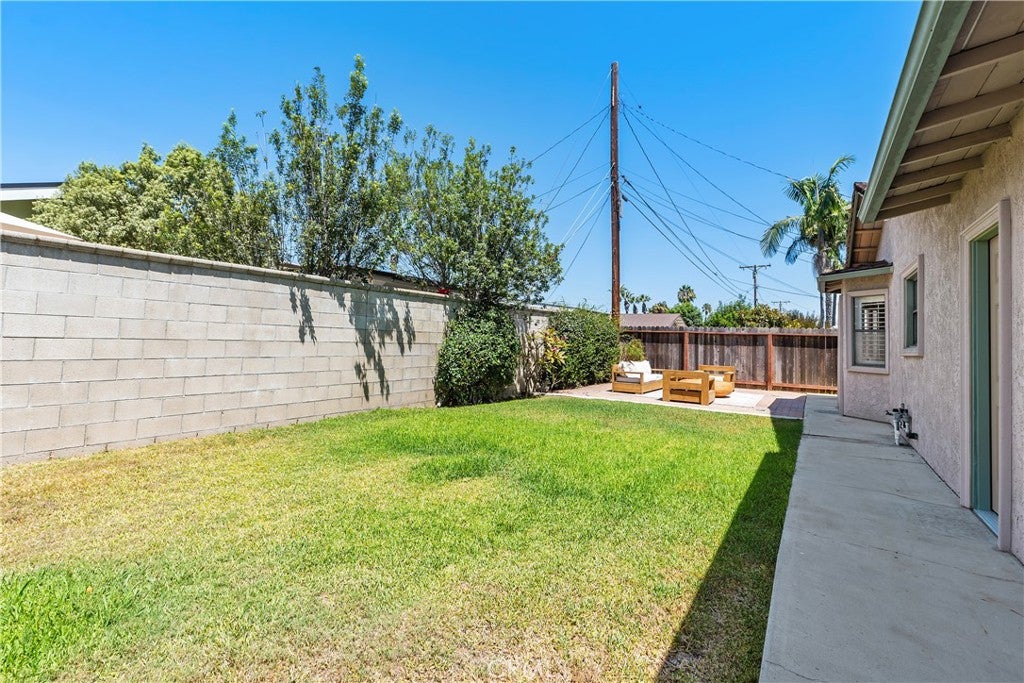 986 Post Road, Costa Mesa CA 92626 - Photo 42