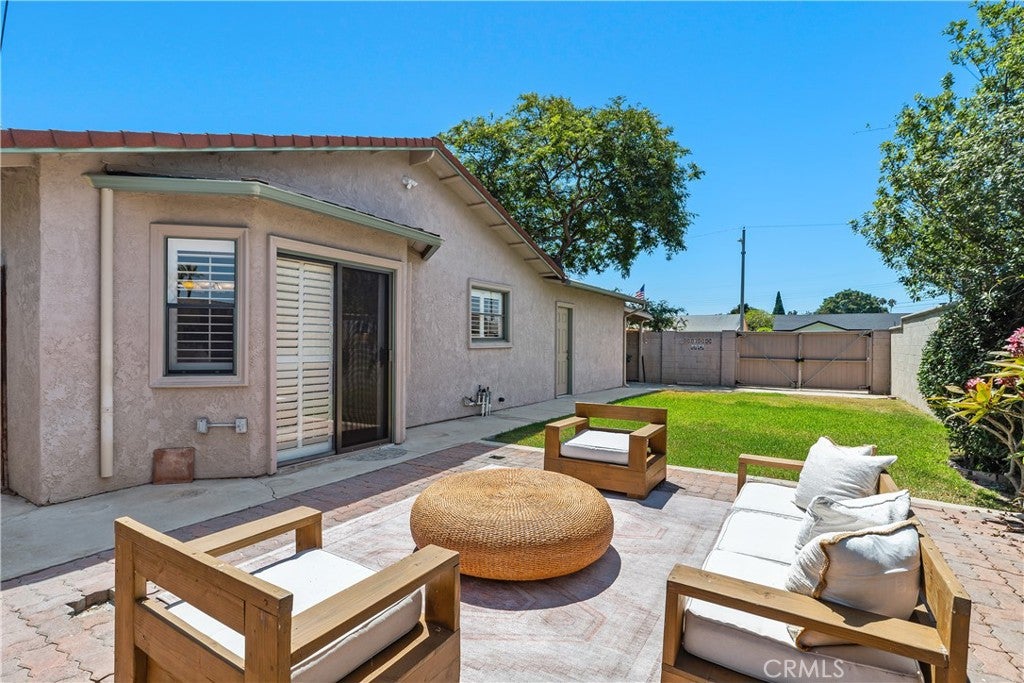 986 Post Road, Costa Mesa CA 92626 - Photo 40