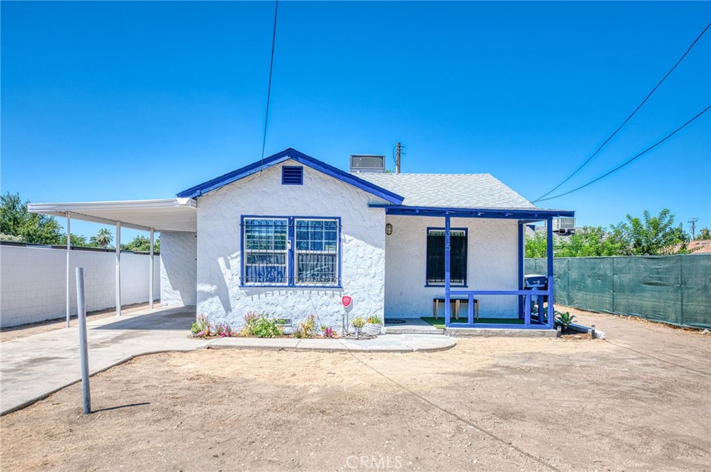 Don’t miss out on this charming two-bedroom, one-bath gem in Fresno’s Roosevelt neighborhood! Featuring a versatile bonus room perfect as a guest space, office, or gym, nearly 800 square feet of cozy living, and spacious front and back yards — including a mature lemon tree and covered porch ideal for relaxing or people-watching. Enjoy the fresh updates throughout: luxury vinyl plank flooring, remodeled kitchen with new stove and fridge, remodeled bathroom, dual pane windows, newer roof, and modern security features. This home blends vintage charm with modern convenience and is ready for you to make it your own. Whether you’re a first-time buyer or savvy investor, this home offers unbeatable value in a prime location near schools and freeways. Act now — schedule your private tour today and secure your future in this delightful home before someone else does!