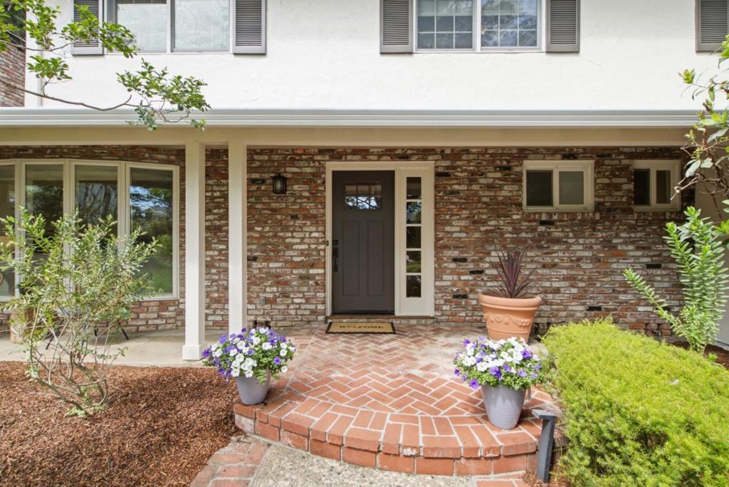 1020 Via Del Pozo, Los Altos CA 94022