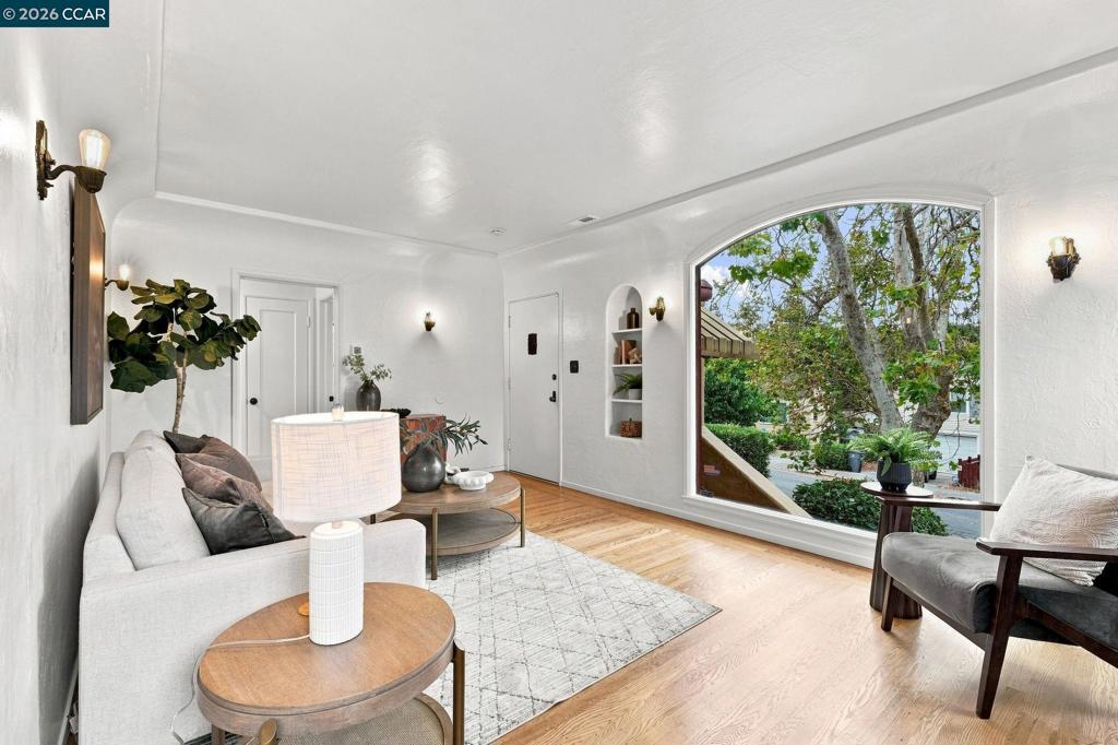 161 Viewmont Ave