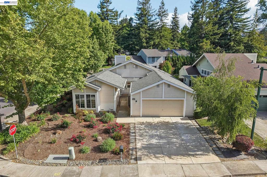 498 Freitas Rd Rd, Danville CA 94526
