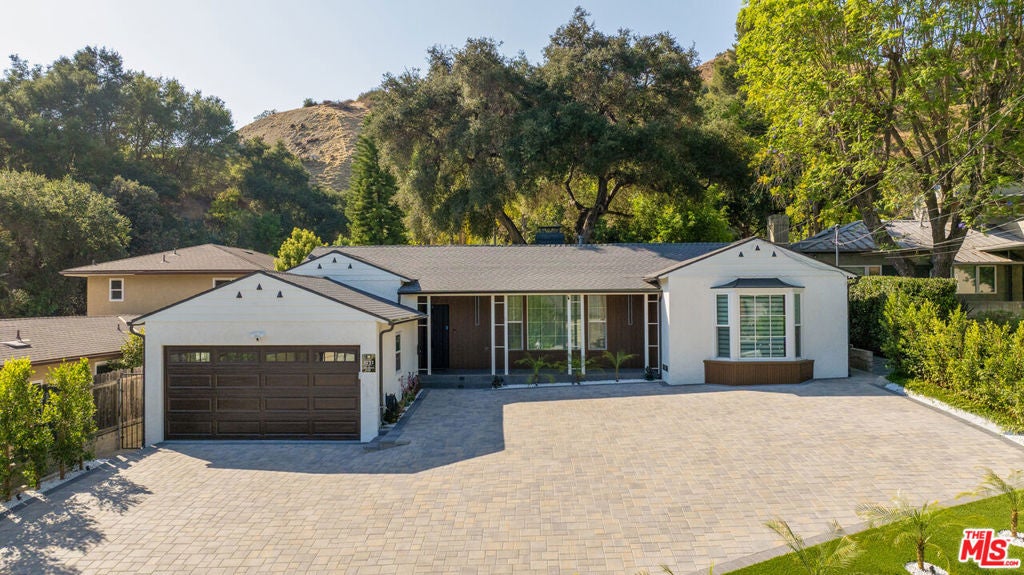 2727 Hollister Terrace