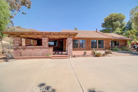 MLS: SR26138719