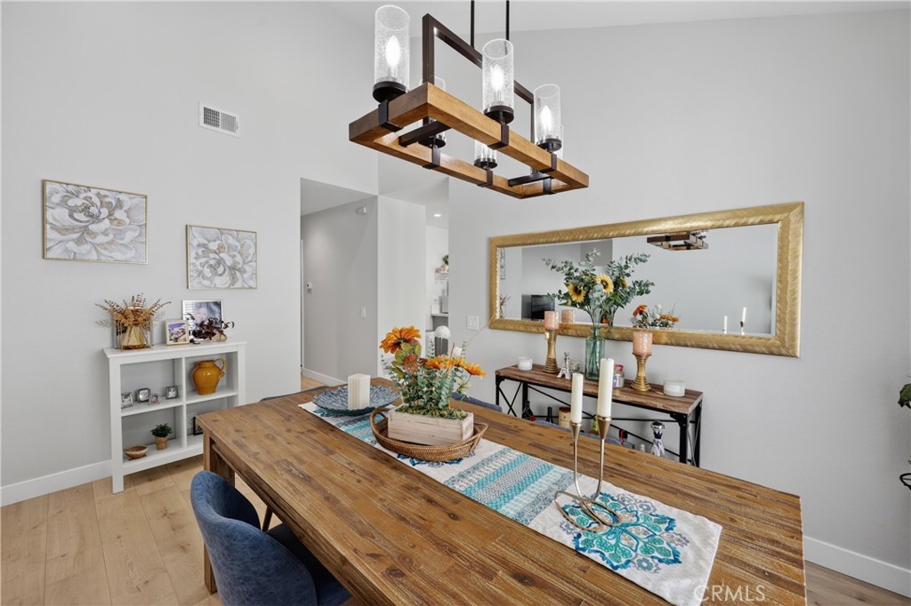 Lake Forest Keys (LK) - Residential