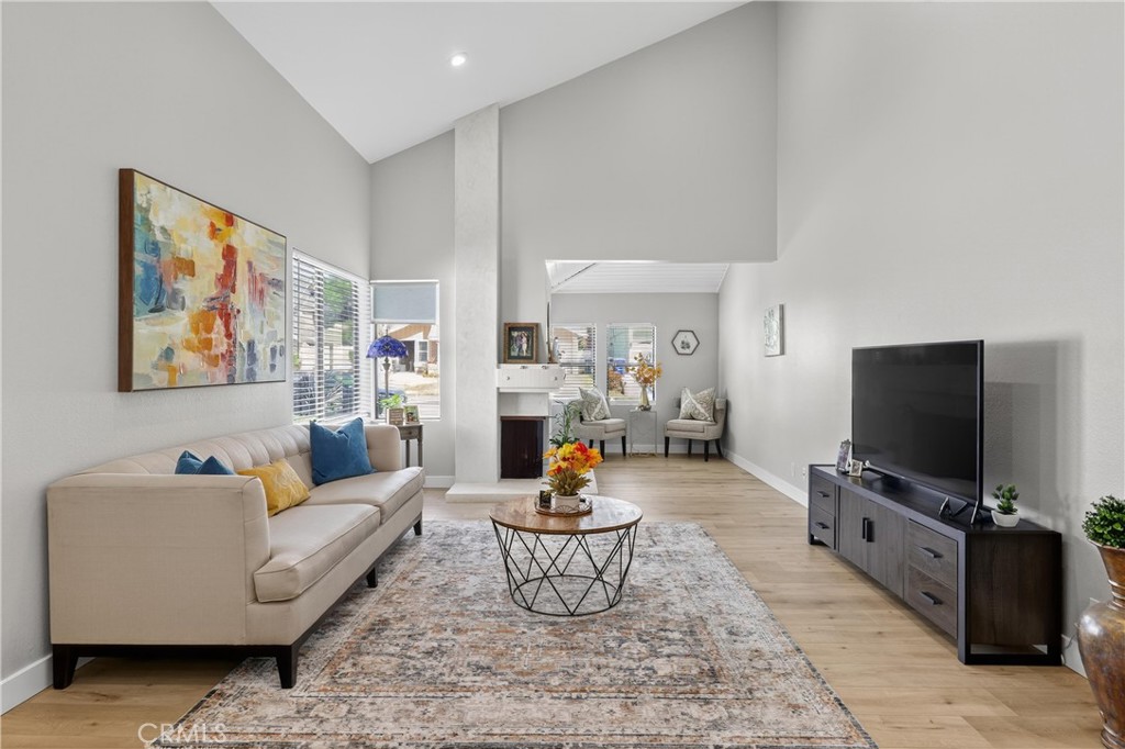 Lake Forest Keys (LK) - Residential