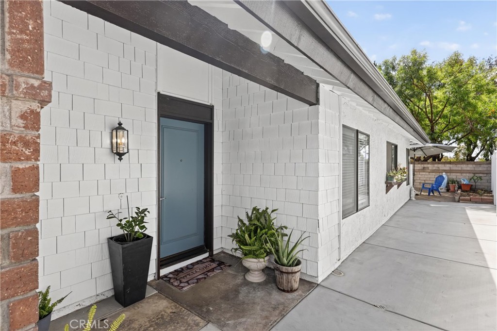 Lake Forest Keys (LK) - Residential