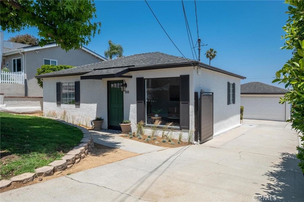 1108 Stanford Avenue