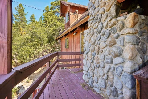 Tiny photo for 54011 Northridge Drive, Idyllwild, CA 92549 (MLS # 219155159DA)