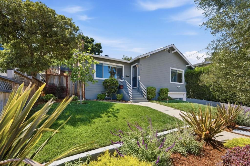 948 Alameda