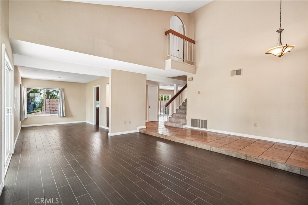 1972 Los Alamitos Drive