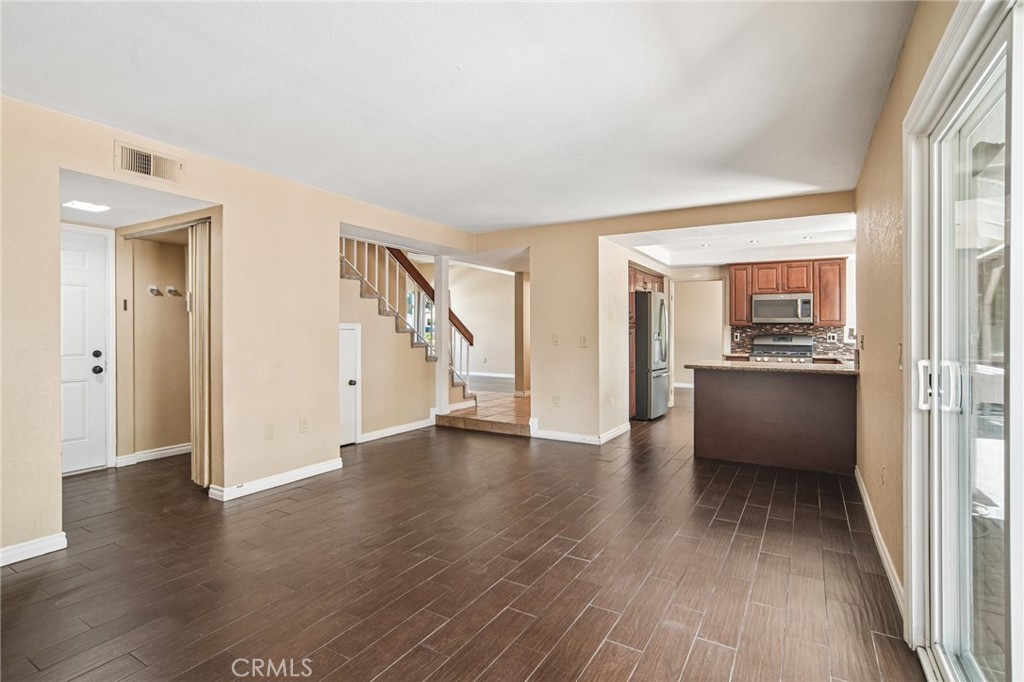 1972 Los Alamitos Drive