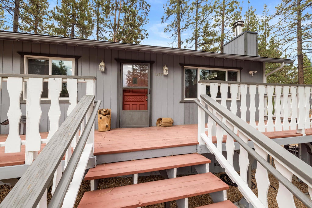 1217 Redwood Drive
