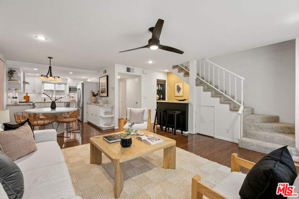 Photo of 14332 Dickens Street #22, Sherman Oaks, CA 91423 (MLS # 26854791)