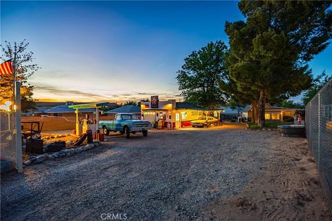 Photo of 4815 W Avenue L14, Lancaster, CA 93536 (MLS # SR26083902)