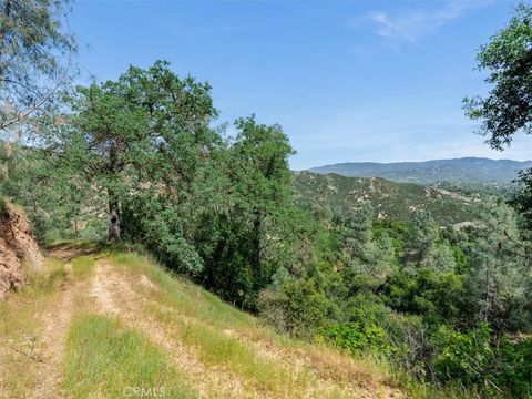 Tiny photo for 1535 Parkhill Road, Santa Margarita, CA 93453 (MLS # NS26047139)