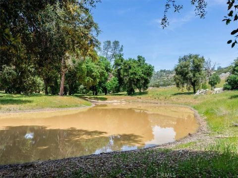 Tiny photo for 1535 Parkhill Road, Santa Margarita, CA 93453 (MLS # NS26047139)