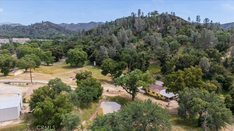 Tiny photo for 1535 Parkhill Road, Santa Margarita, CA 93453 (MLS # NS26047139)