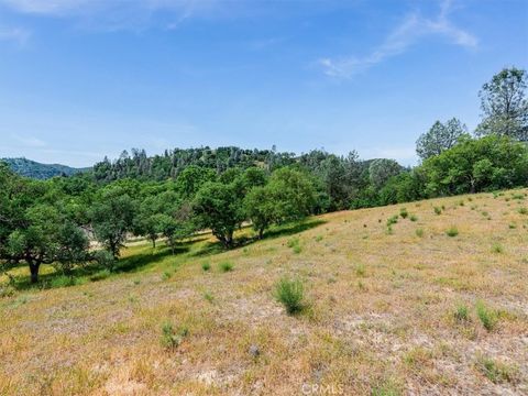 Tiny photo for 1535 Parkhill Road, Santa Margarita, CA 93453 (MLS # NS26047139)