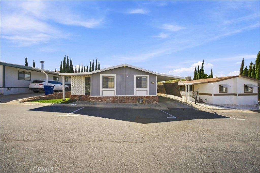 5200 Entrar Dr, Spc 32