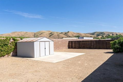 Tiny photo for 635 Benedict St, San Miguel, CA 93451 (MLS # NS26089439)