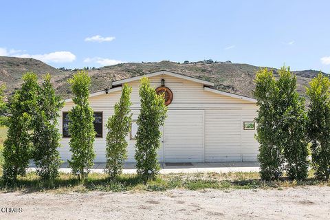 Photo of 11664 Santa Rosa Road, Camarillo, CA 93012 (MLS # V1-36330)