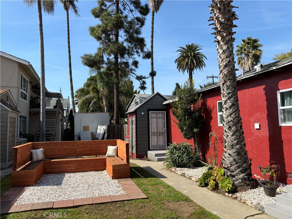 Circle (CA) - Residential Income