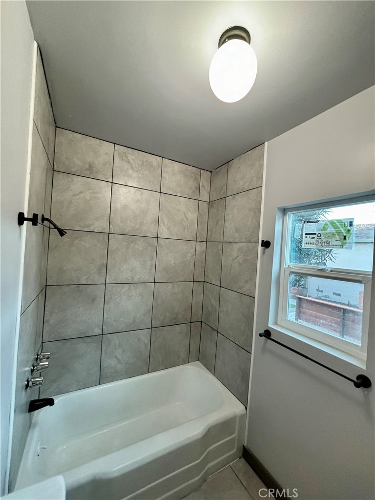 Circle (CA) - Residential Income