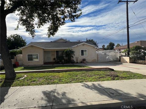 Photo of 426 W 1st Street, Azusa, CA 91702 (MLS # WS25260564)
