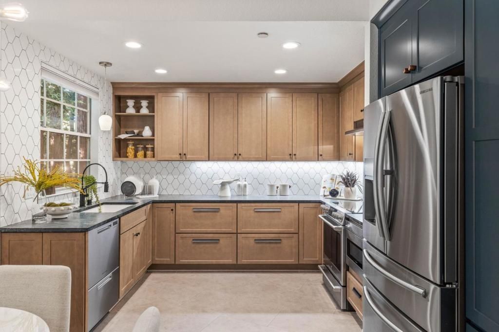 Photo of 971 Belmont Terrace #9, Sunnyvale, CA 94086 (MLS # ML82025218)