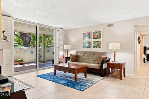 Tiny photo for 2253 Martinique Lane, Oxnard, CA 93035 (MLS # V1-37488)