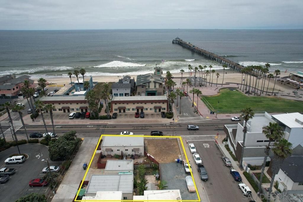 Photo of 967 69 Seacoast Dr Dr, Imperial Beach, CA 91932 (MLS # 250044117SD)