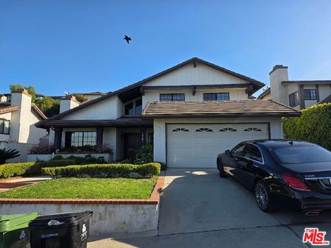 Photo of 1781 N Benton Way, Los Angeles, CA 90026 (MLS # 26653409)