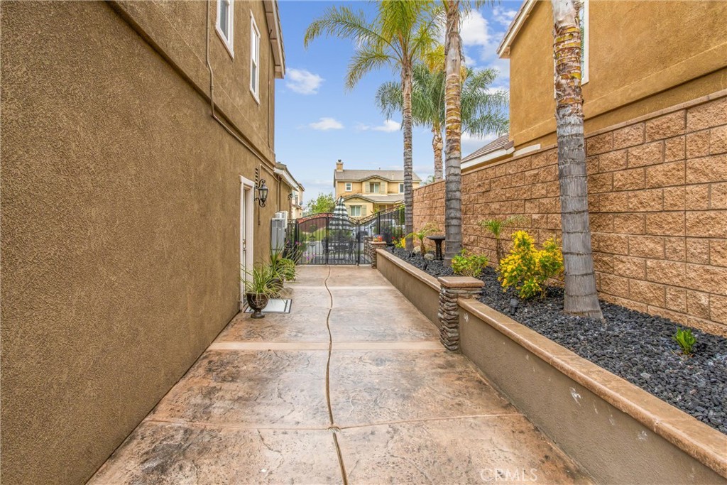 Fairway Canyon - Residential