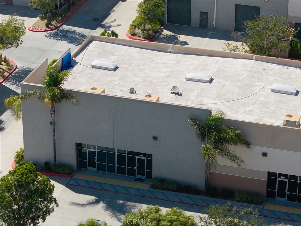 Located in a highly desirable, central area with excellent access to both Temecula and Murrieta, this commercial condo offers approximately 1,700 sq. ft. per suite, each featuring three offices and generous warehouse space. Situated in a stable, fully occupied building with great street frontage and ample parking, this property combines visibility with convenience.
Both suites are under one APN. This arrangement provides flexibility for an investor seeking steady rental income or an owner-user wanting to operate from one suite while leasing out the other.
With its prime location, versatile layout, and dual-suite configuration, this property presents an exceptional opportunity to secure a functional workspace and a reliable income stream.
