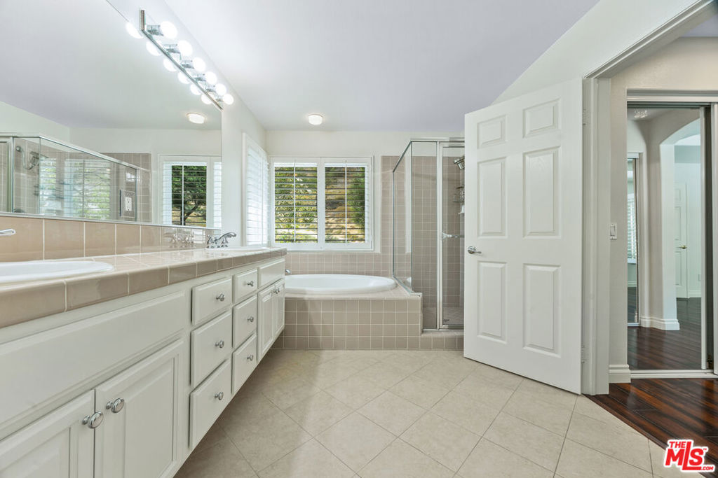 Eagle Ridge - Residential Lease