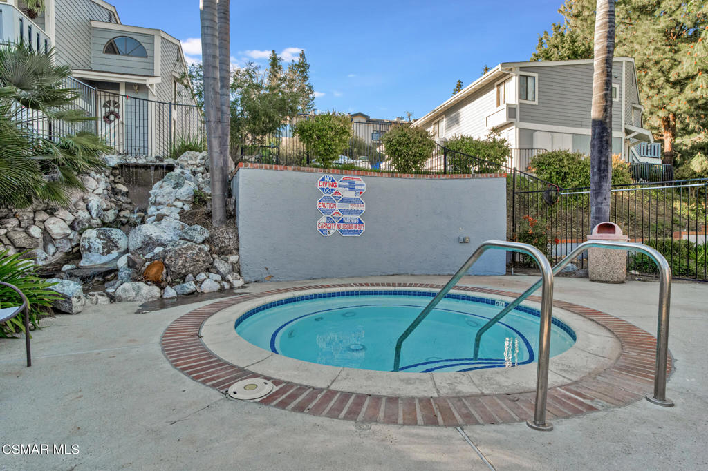 Meadow Ridge Condos-819 - 819 - Residential Lease